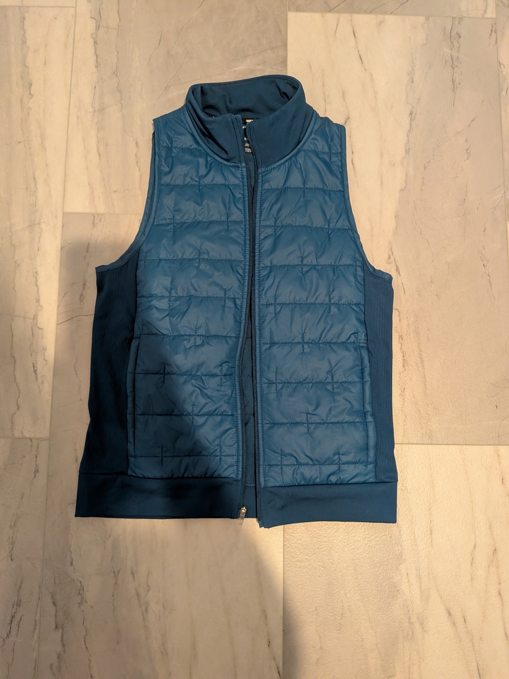 Nike Women's Teal Quilted Sleeveless Vest